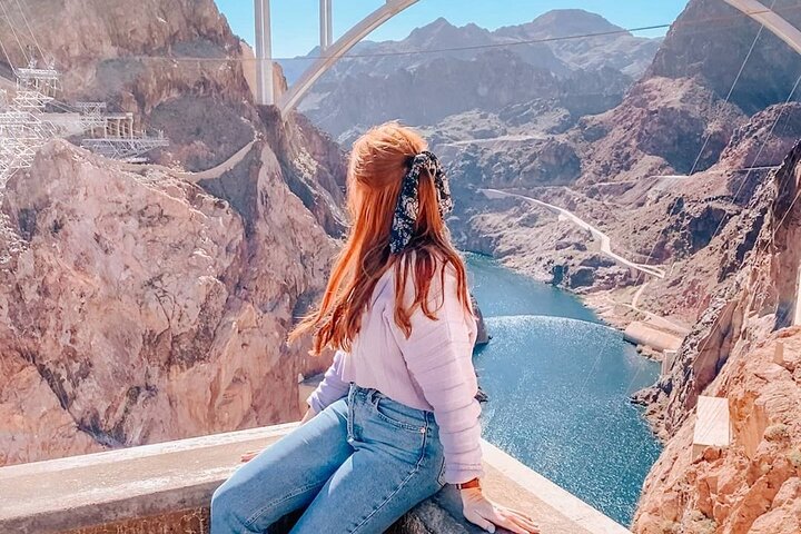 Las Vegas Comedy Tour: Hoover Dam Tour with Lunch & Comedy Show Tickets
