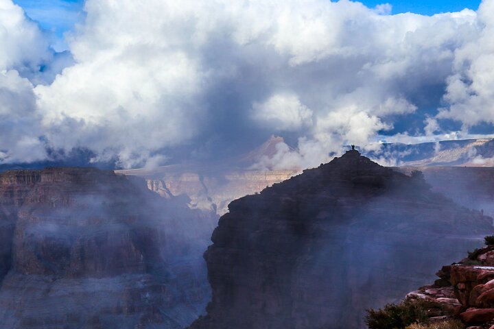 Hoover Dam & Grand Canyon West Rim Tour from Las Vegas
