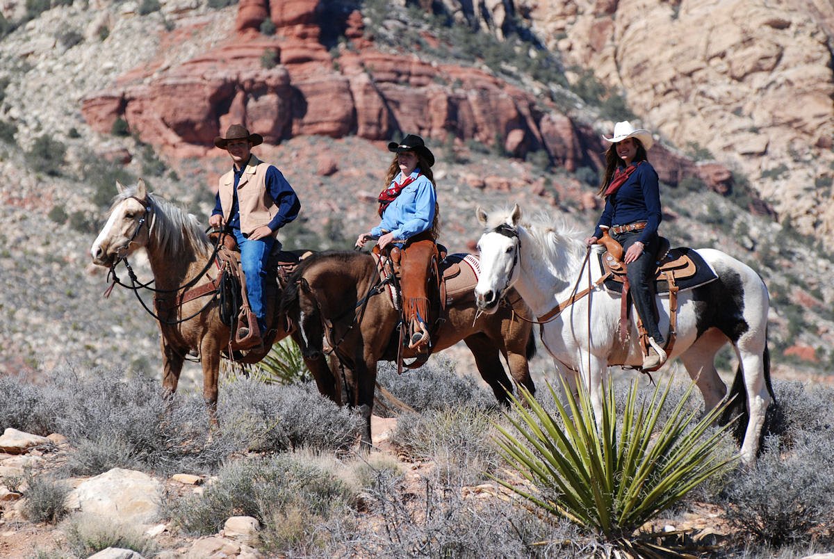 Las Vegas Horse Ride: Wild West Horseback Adventures with Breakfast